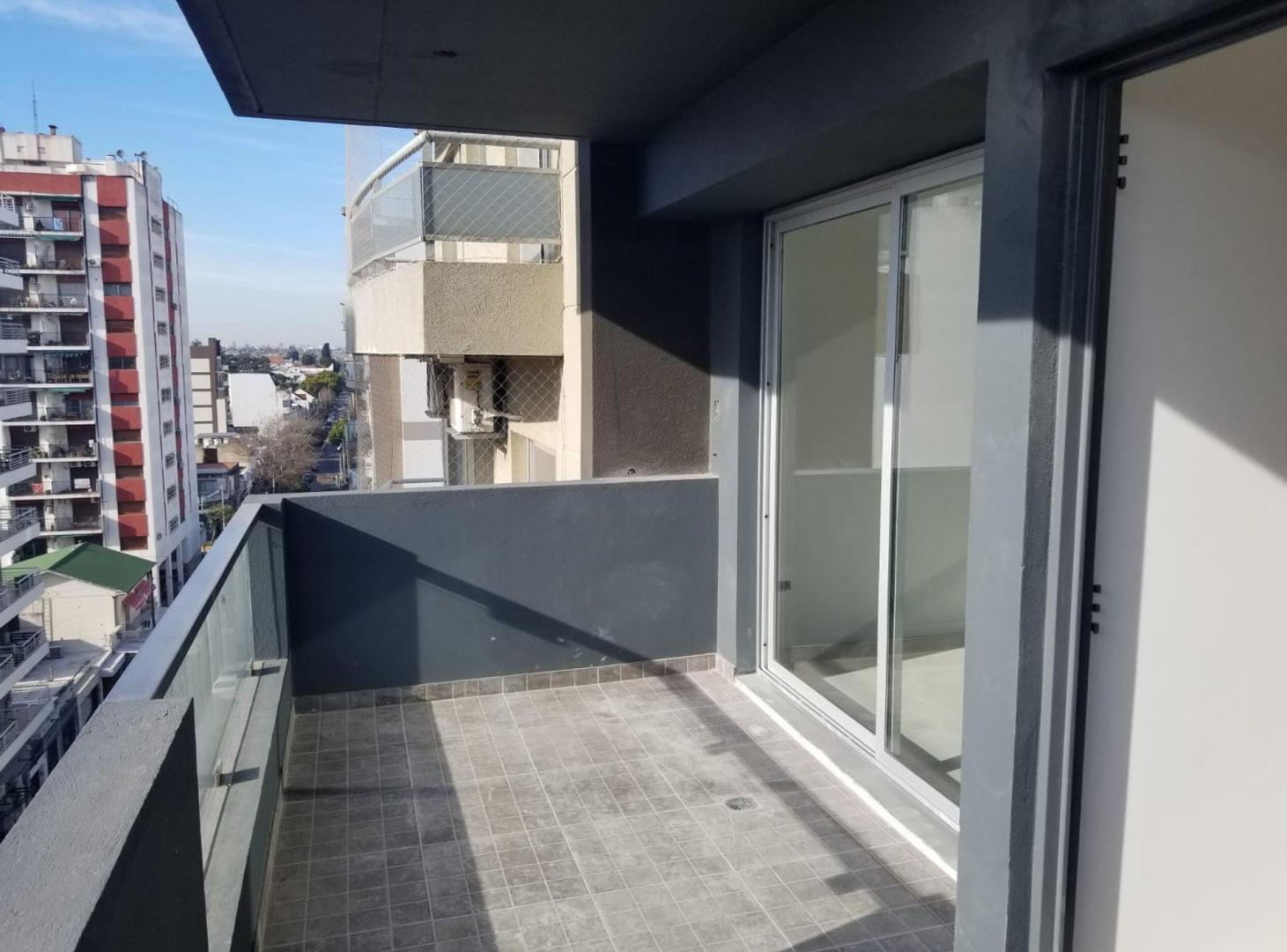 Foto de VENTA 3 AMB A ESTRENAR AL FRENTE WILDE CENTR0, imagen 2