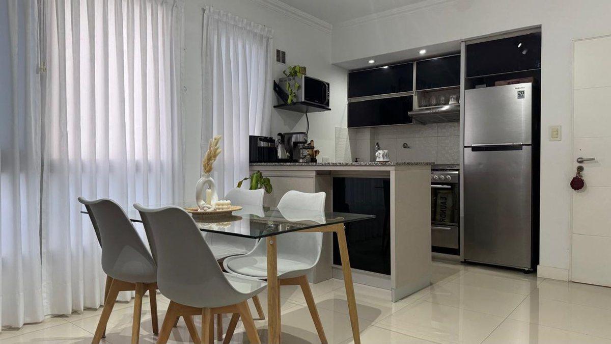 Foto de DEPARTAMENTO DE 3 AMB. + COCHERA TERRAZA PARRILLA, imagen 2