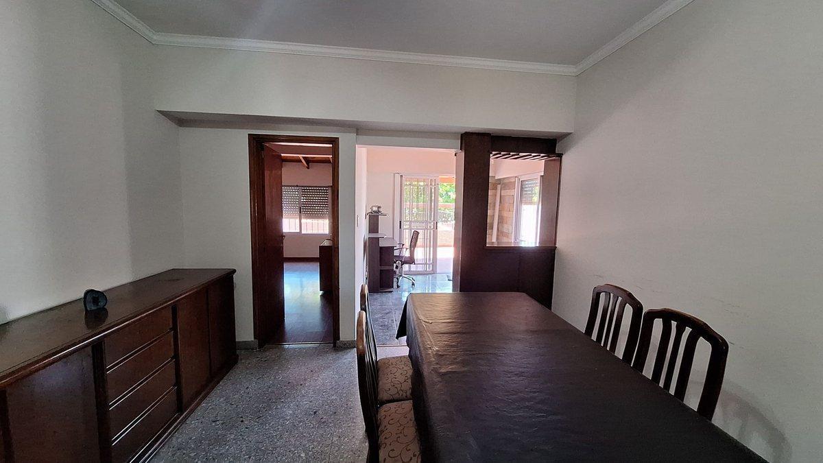 Foto de VENTA PH DE 3 AMB CON TERRAZA PROPIA. LANÚS, imagen 1