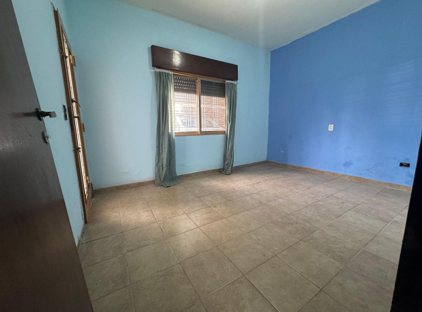 Foto de VTA CASA IDEAL PARA 2 FAMILIAS MONTE CHINGOLO, imagen 1
