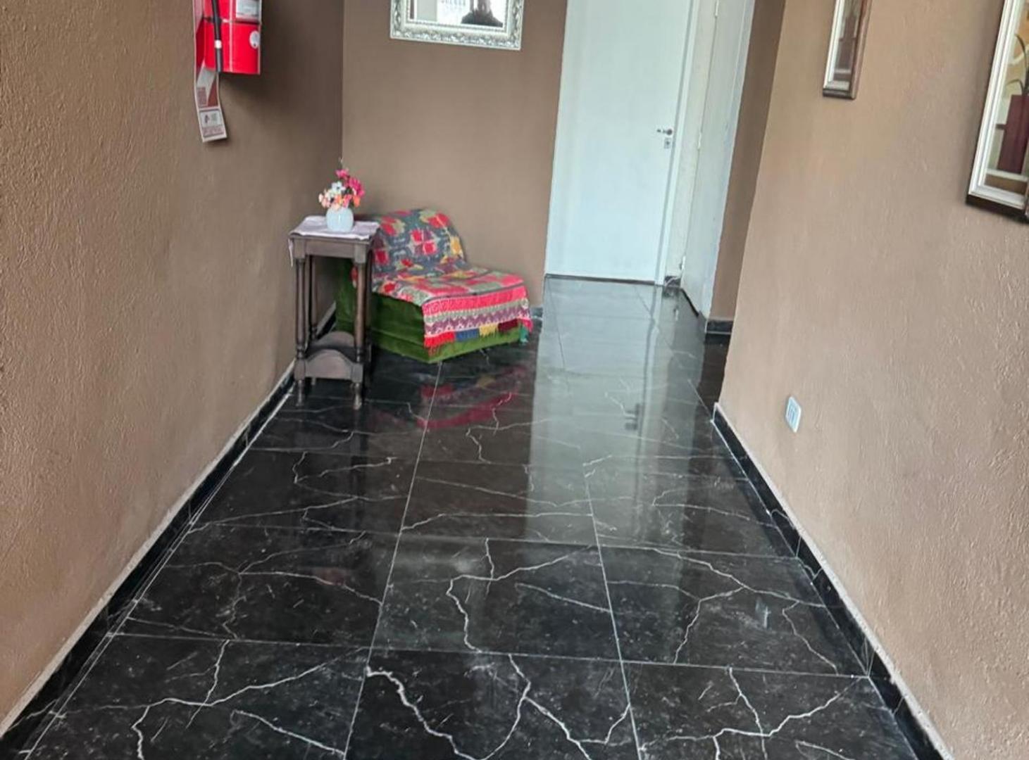 Foto de DEPARTAMENTO A ESTRENAR EN LANUS, imagen 2