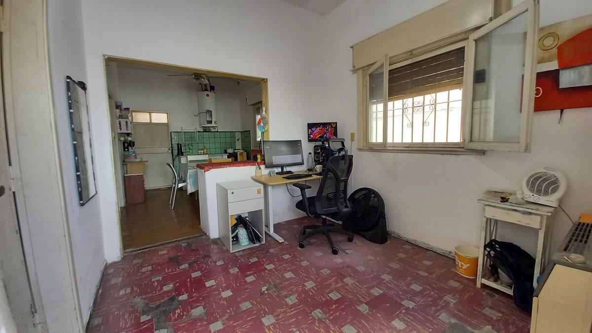Foto de PH DE 3 AMBIENTES CON PATIO, FONDO LIBRE Y TERRAZA, imagen 4