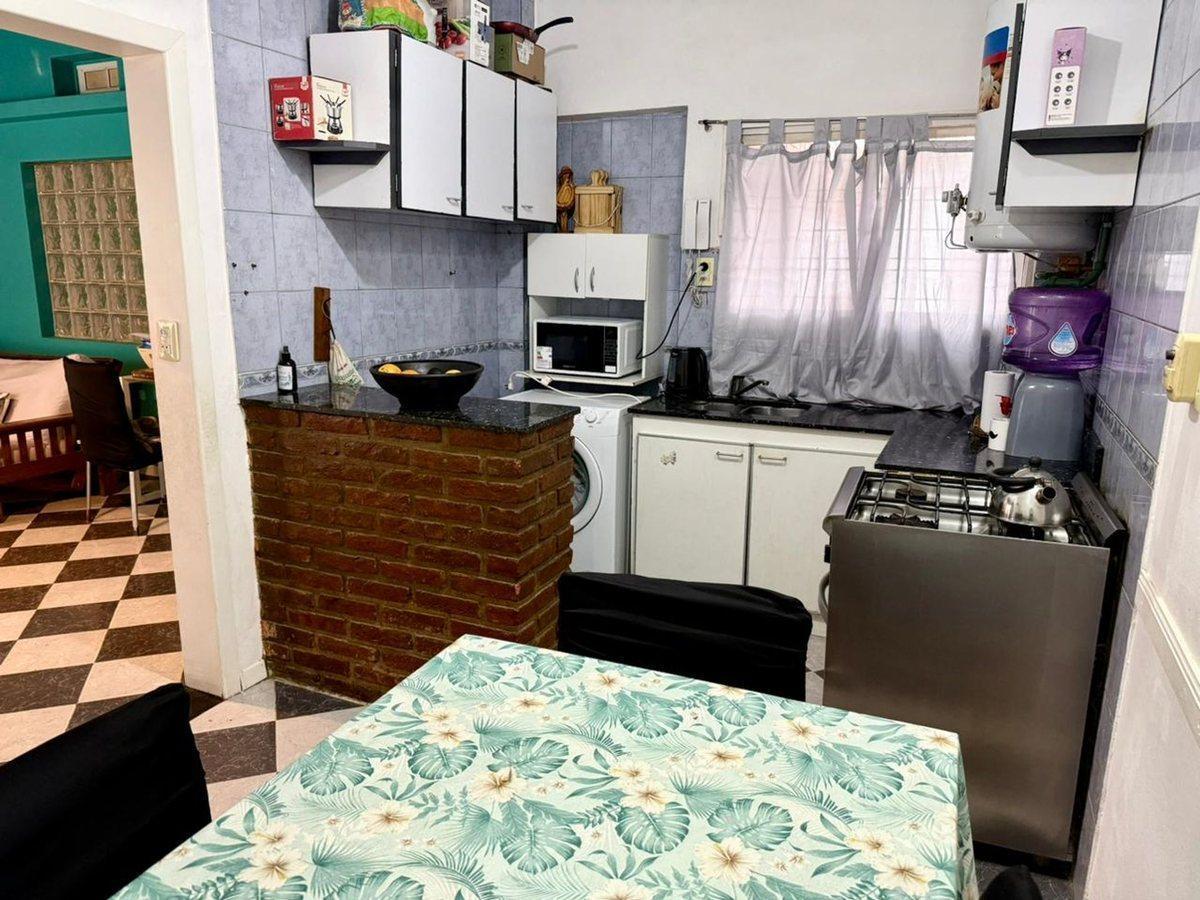 Foto de Venta PH 4 ambs. Exc. Ubicación. Quincho y Patio, imagen 3