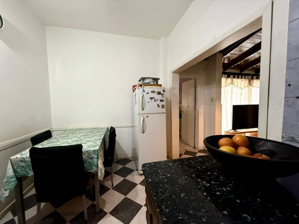 Foto de Venta PH 4 ambs. Exc. Ubicación. Quincho y Patio, imagen 1