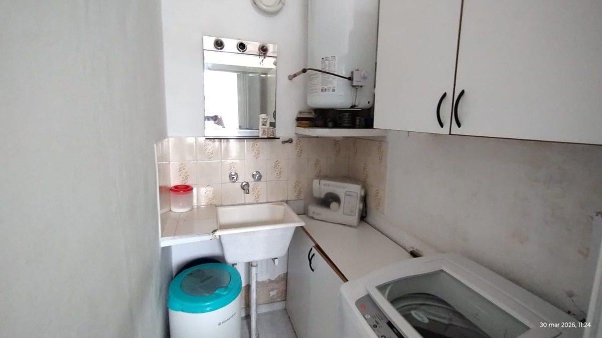 Foto de VENTA, CASA 3 AMB. FONDO Y QUINCHO Y TERRAZA., imagen 1