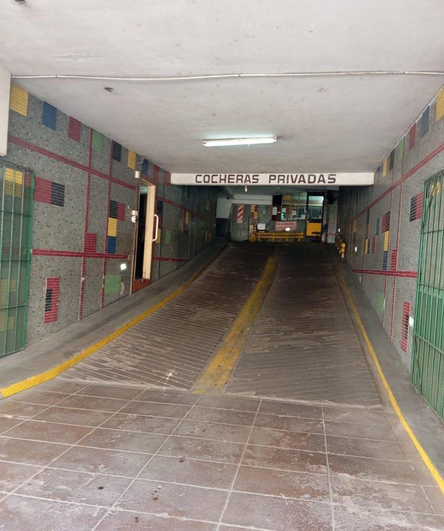 Foto de Cochera en venta Tribunales, imagen 2