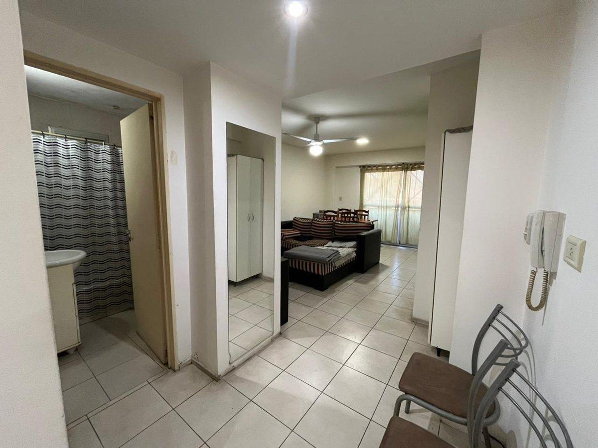 Foto de Depto 2 amb en venta con balcón al frente Lanús, imagen 2
