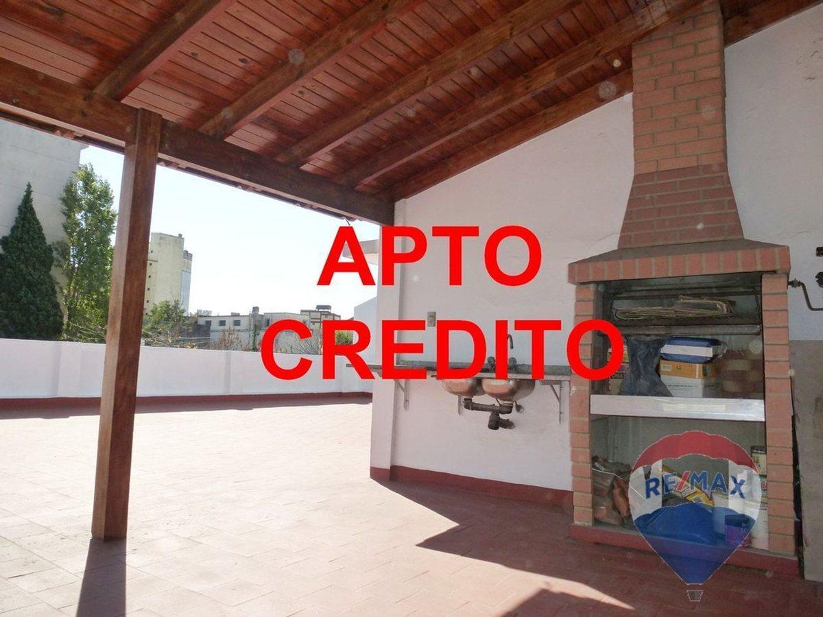 Foto de PH CON ENTRADA IND. 4 AMBIENTES APTO PROFESIONAL!!, imagen 2