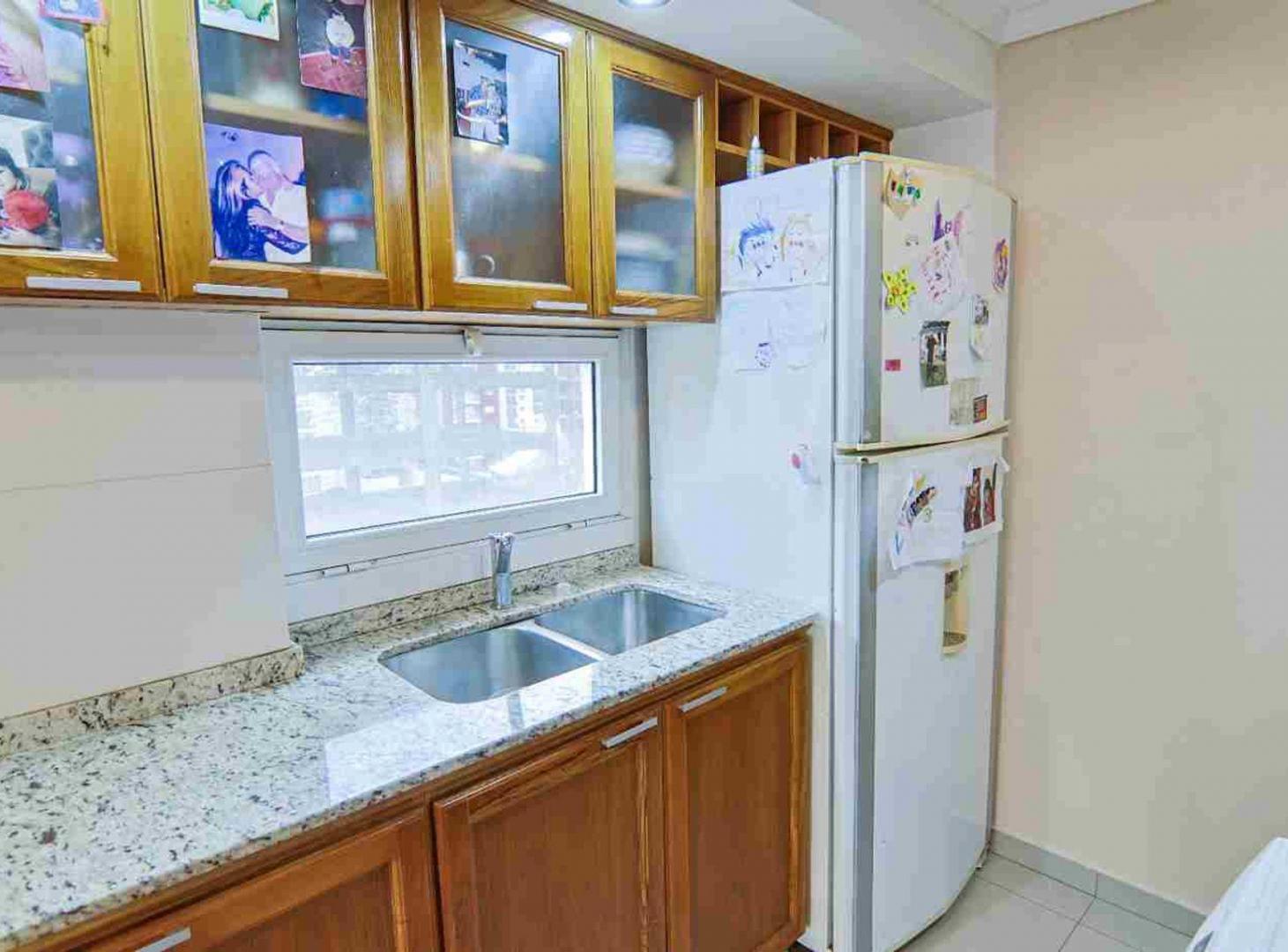 Foto de VENTA 3 AMB IMPECABLE APTO CREDITO LANUS OESTE, imagen 2