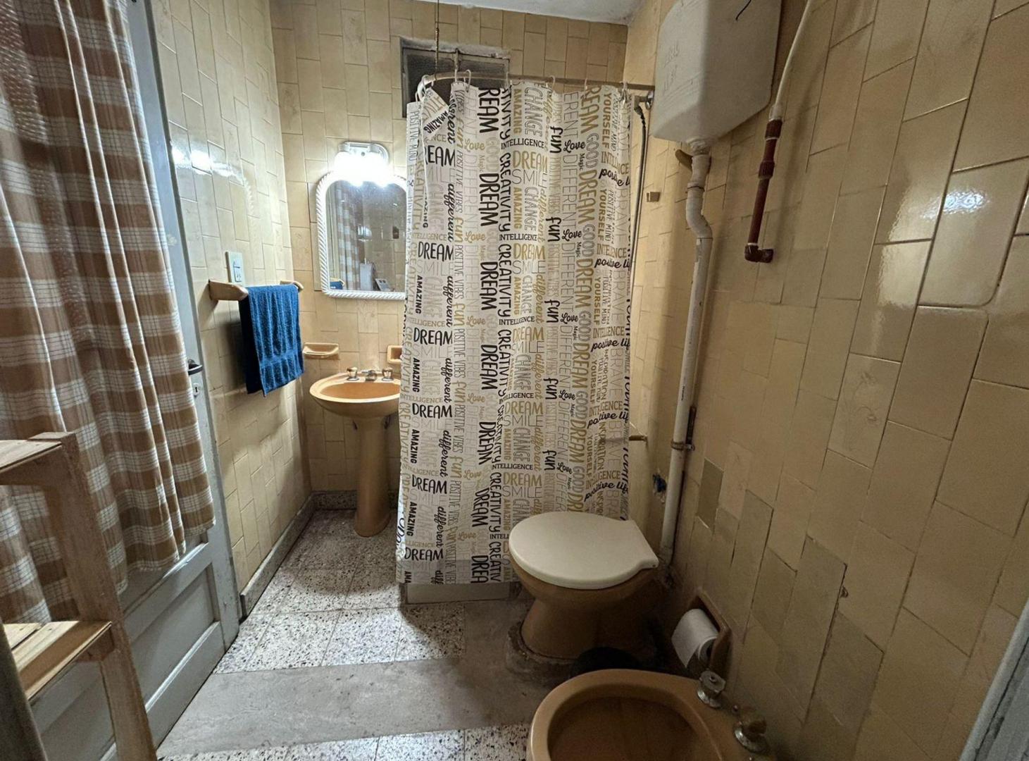 Foto de OPORTUNIDAD! CASA FAMILIAR CON GRAN PARQUE, imagen 4