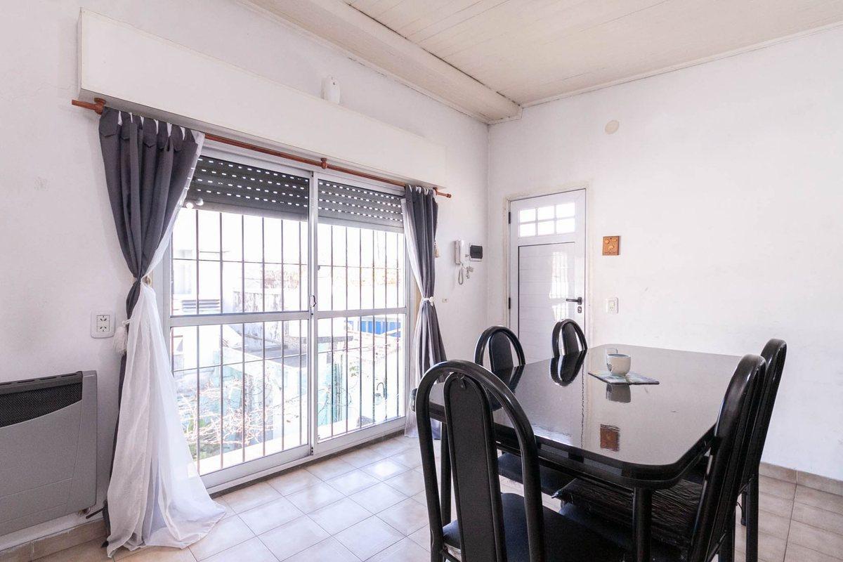 Foto de PH 3 amb en venta c/ patio y parrilla, imagen 5