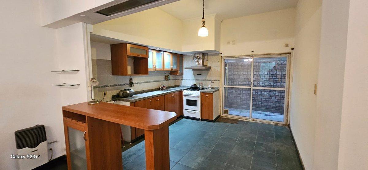 Foto de DEPTO EN VENTA 3 AMB LOMAS DE ZAMORA, imagen 2