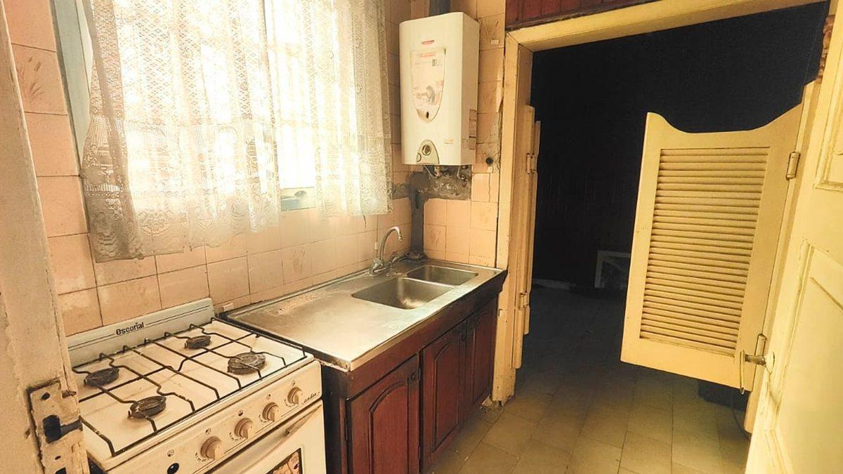 Foto de CASA EN VENTA EN LANUS. INVERSION!, imagen 5