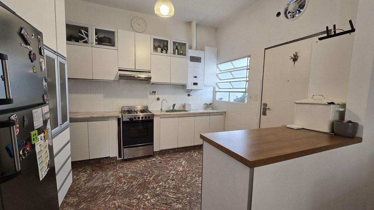 Foto de Casa tipo PH al frente 4 amb c/garage - Exc estado, imagen 5