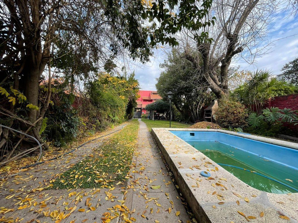 Foto de CASA 5 AMB. C/PARQUE Y PILETA LOMAS APTO CREDITO, imagen 1