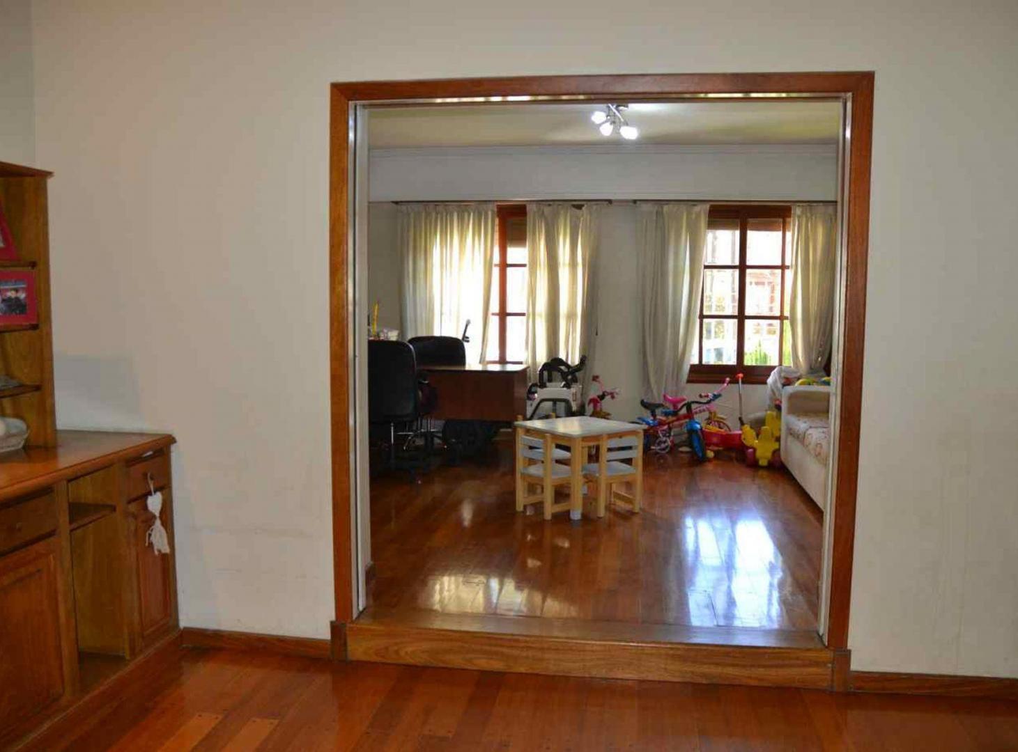 Foto de VENTA CASA 773 Mtrs.de lote.Pileta.Z. residencial, imagen 5