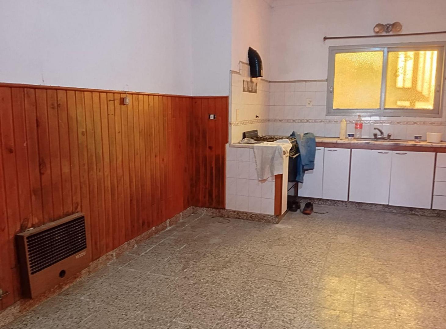 Foto de PH de 4 Ambientes con Cochera y Terraza Propia, imagen 1