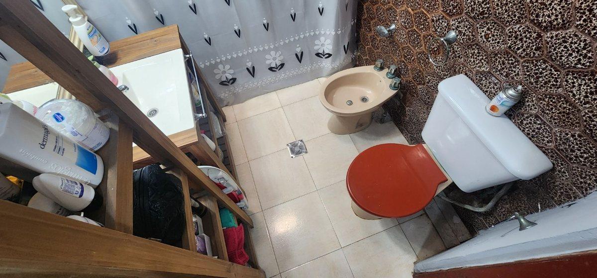Foto de Casa 3 amb en venta en Lanús con cochera y patio, imagen 4