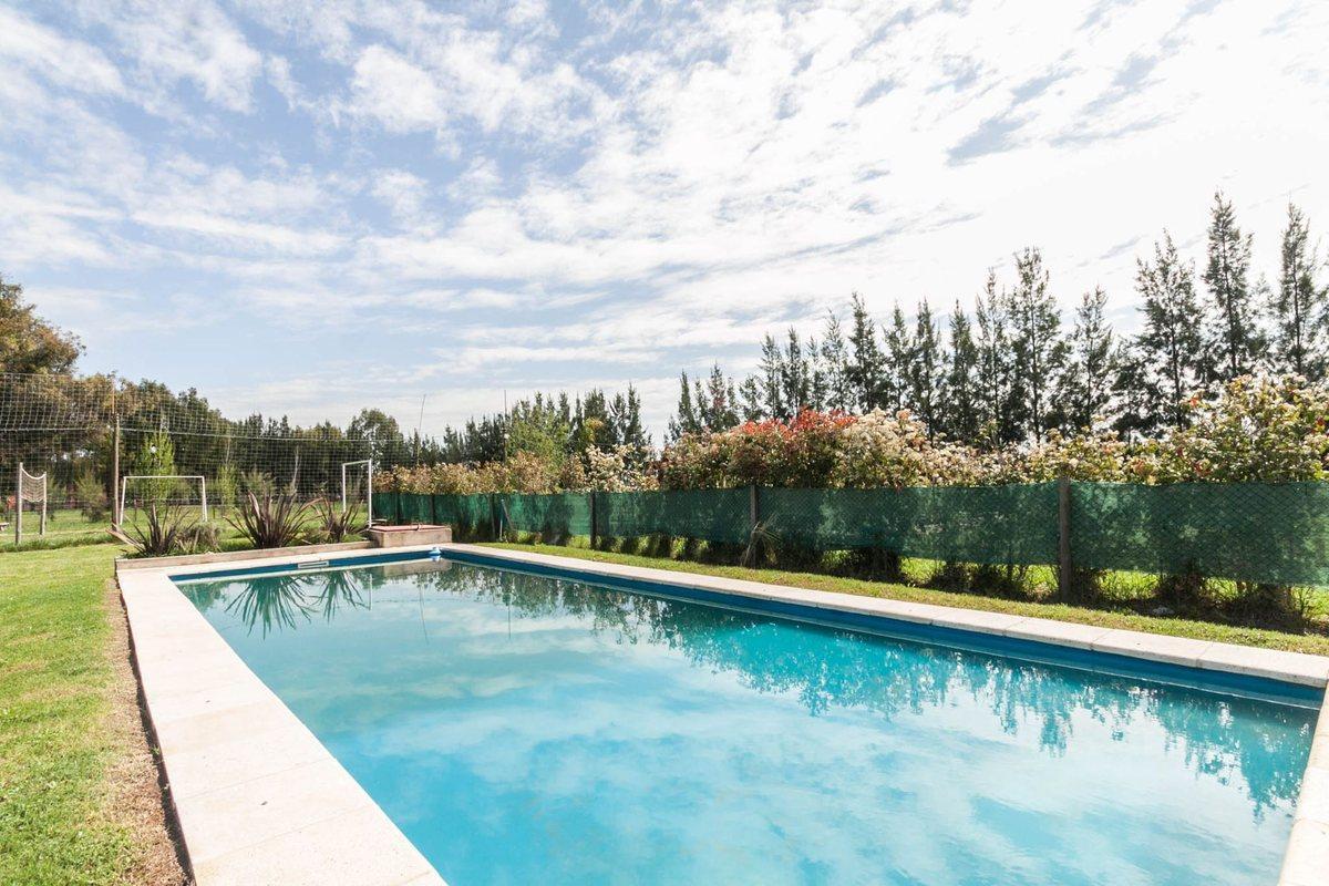 Foto de CASA QUINTA C/PILETA, CANCHITA Y JUEGOS - CAÑUELAS, imagen 2