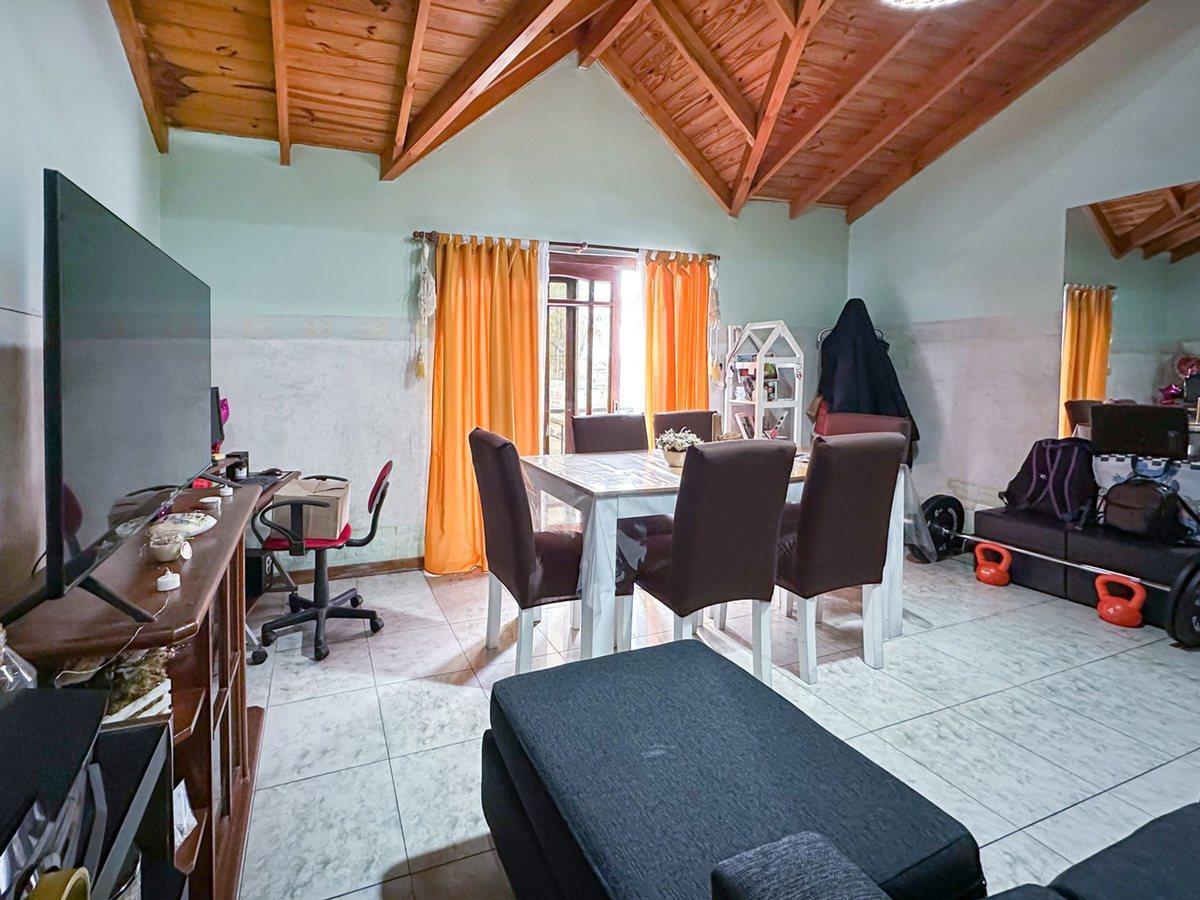 Foto de CASA 6 AMB C/QUINC/TZA/GARAG P/5 LANUS OESTE, imagen 5