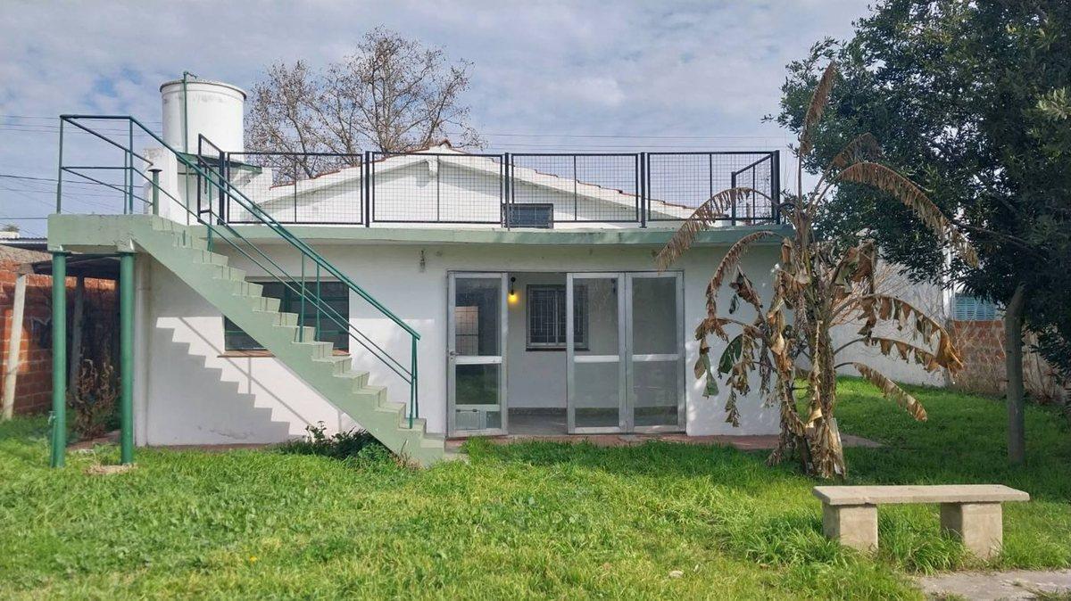 Foto de VENTA DE CASA MUY BUENA UBICACION DOBLE TERRRENO, imagen 1