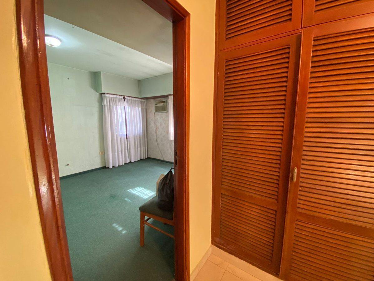 Foto de VENTA CASA 4 AMB / JARDIN / QUINCHO / COCHERA, imagen 3