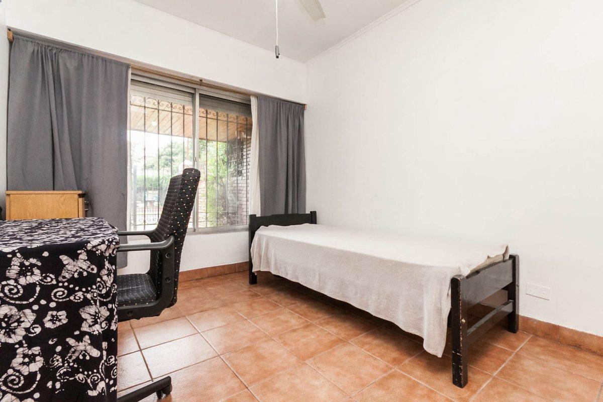 Foto de CASA 5 AMB-PISCINA-PARQUE-PARRILLA-APTO CRED, imagen 3