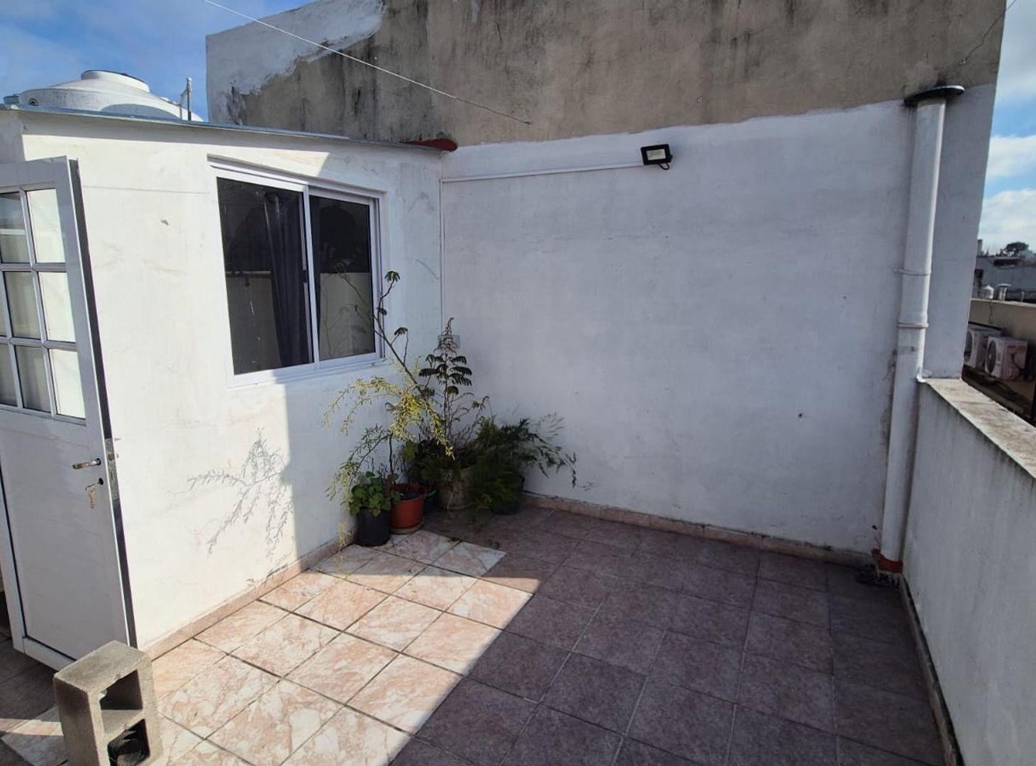 Foto de VENTA MONAMBIENTE CON TERRAZA, imagen 1