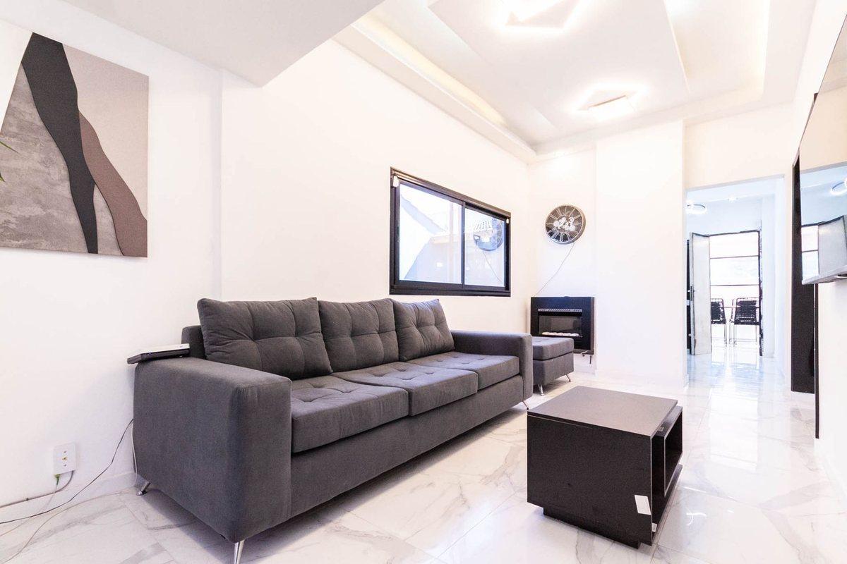 Foto de Casa 4 amb hecha a nuevo, con piscina y 3 cocheras, imagen 2