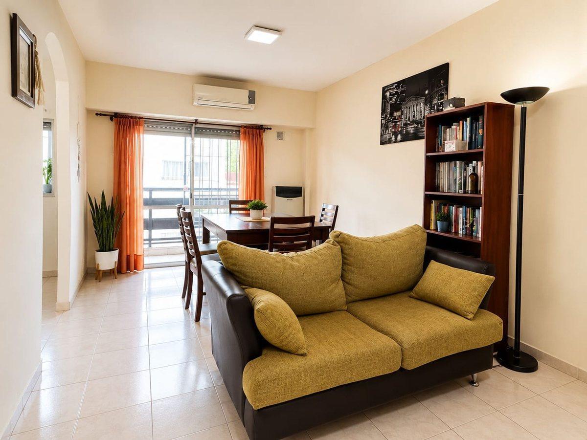 Foto de VENTA DPTO 3 AMBIENTES CON BALCÓN. VILLA DOMÍNICO, imagen 2