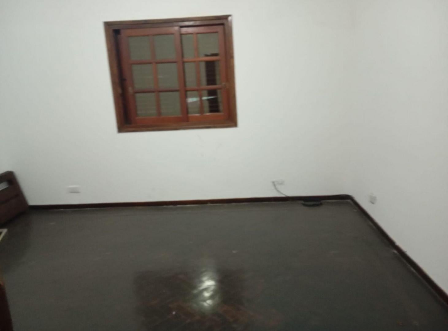 Foto de CASA VENTA 4 AMB. LANUS OESTE OPORT. 2 VIVIENDAS, imagen 5