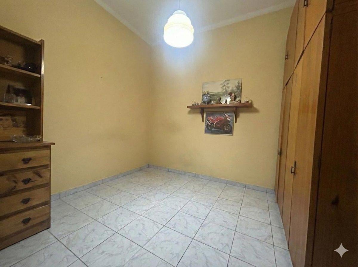 Foto de Amplia casa 5 amb en Lanús Oeste, imagen 4