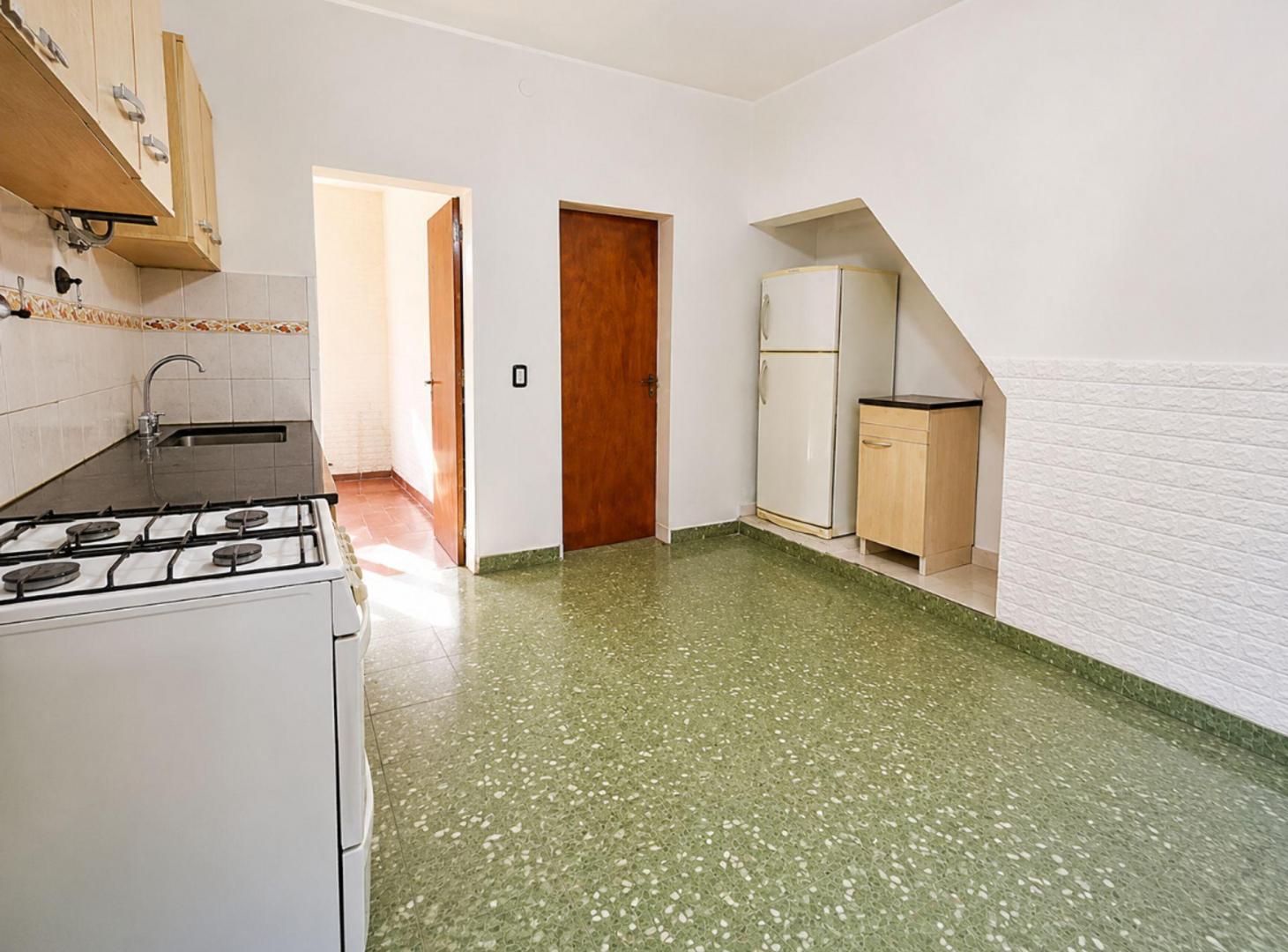 Foto de ALQUILER PH 3 AMB CON PATIO Y TERRAZA-MTE CHINGOLO, imagen 2