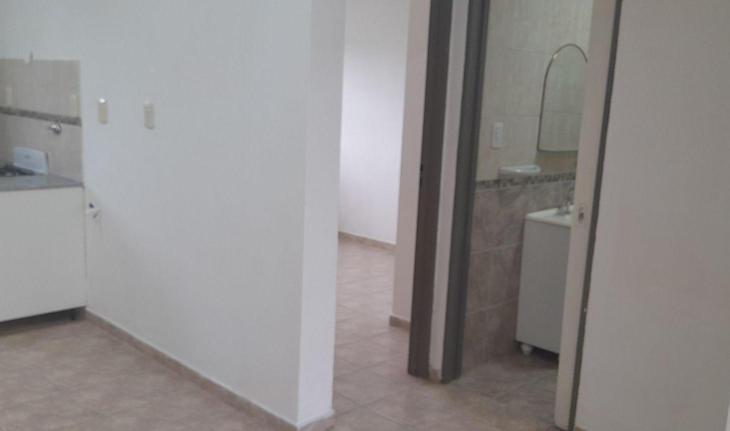 Foto de VENTA DEPARTAMENTO 3 AMB - QUILMES, imagen 2