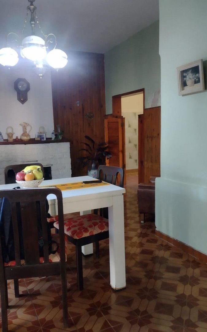 Foto de CASA EN VENTA IDEAL PARA 2 FLIAS, SUIPACHA AL 2900, imagen 2