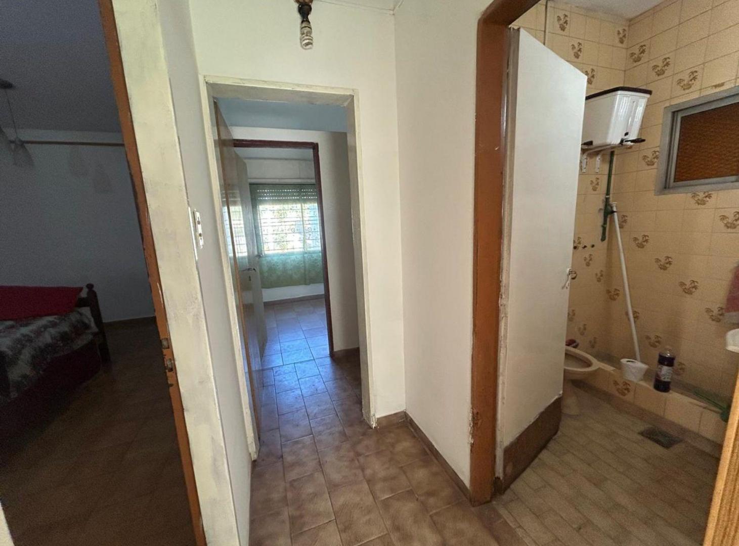 Foto de VENTA CASA CN PARQUE FLORENCIO VARELA SOBRE AVENID, imagen 4