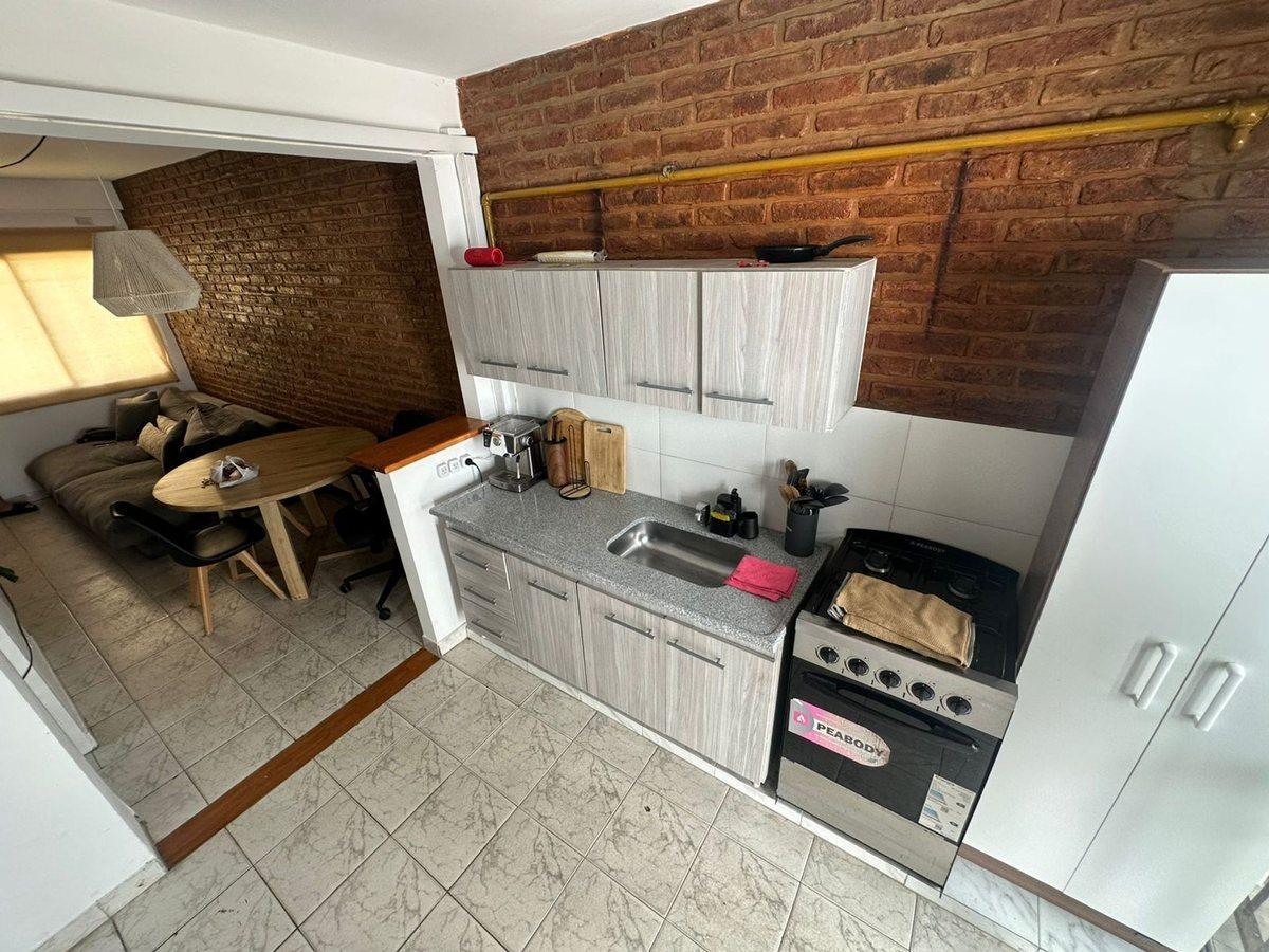 Foto de DUPLEX 3 AMB C/COCHERA, JARDIN Y LAVADERO, imagen 2