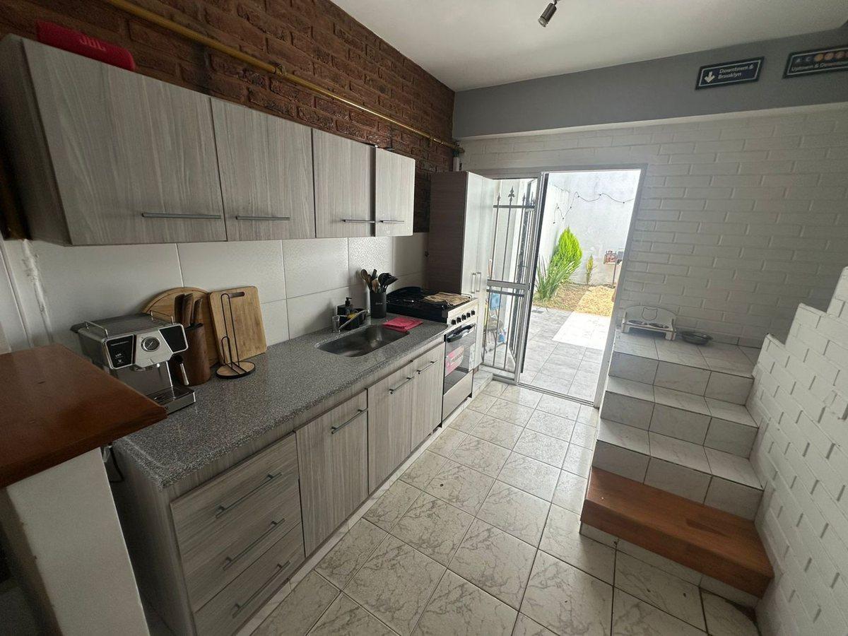 Foto de DUPLEX 3 AMB C/COCHERA, JARDIN Y LAVADERO, imagen 5