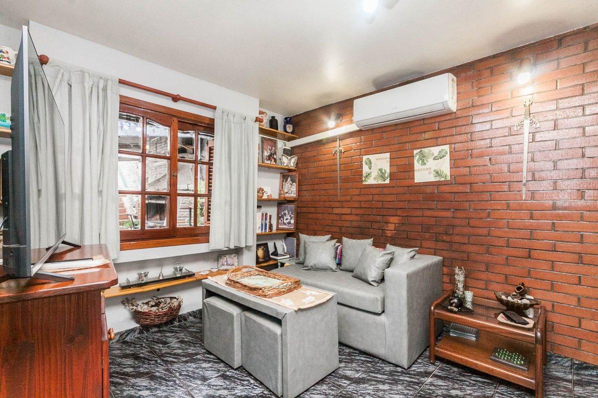 Foto de CASA PARA 2 FAMILIAS CON 2 COCHERAS Y JARDIN, imagen 4