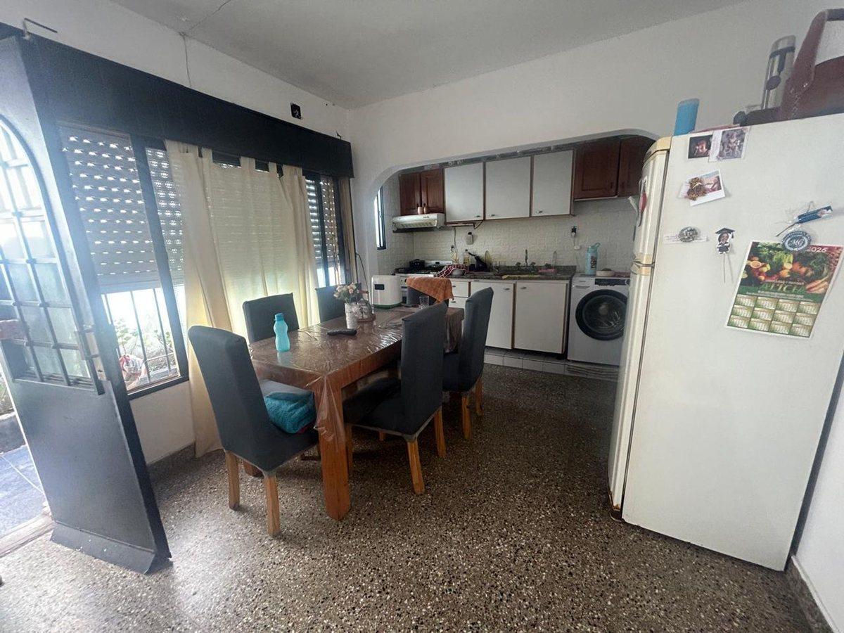 Foto de VENTA 3 PH EN BLOCK LANUS OESTE OPORTUNIDAD, imagen 3