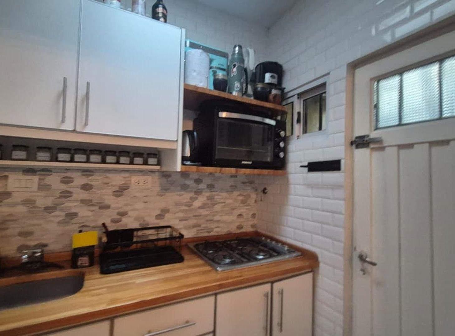 Foto de VENTA PH 2 AMBIENTES CON TERRAZA PROPIA LANUS, imagen 5