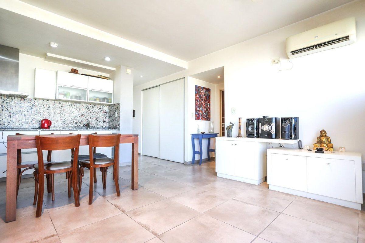 Foto de VENTA 2 AMB CON BALCON PISO 7 BOEDO APTO CREDITO, imagen 1