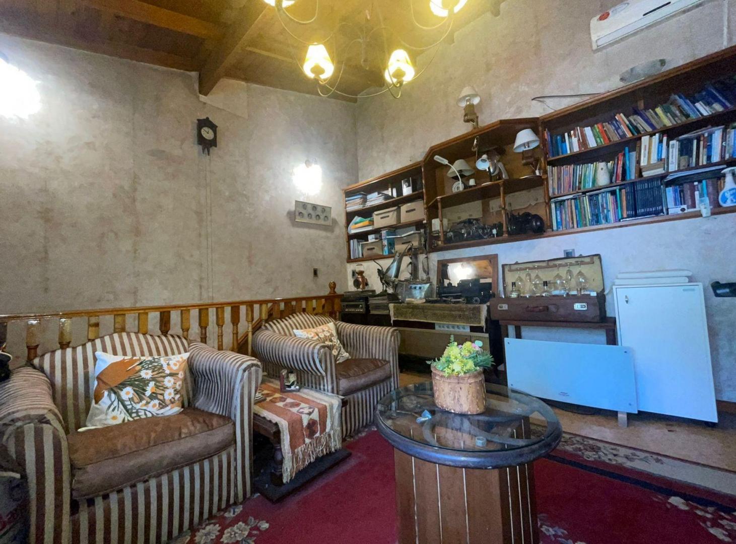 Foto de CASA EN VENTA-5 AMBT.C/TERRAZA -QUINCHO-AVELLANEDA, imagen 5