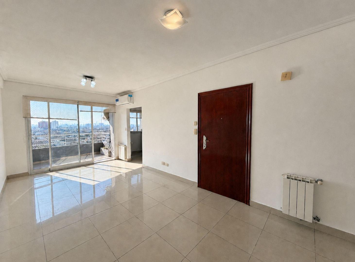 Foto de HERMOSO DEPTO 3 AMB CON BALCON, COCHERA Y BAULERA, imagen 5