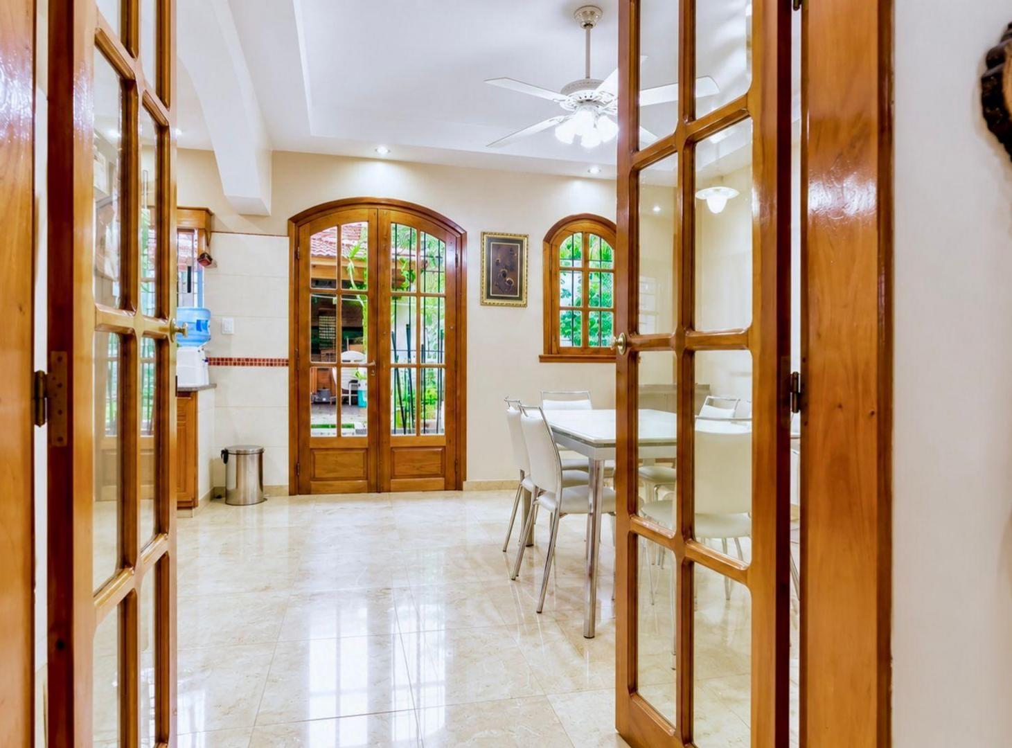 Foto de Chalet en venta en Turdera excelente estado, imagen 2