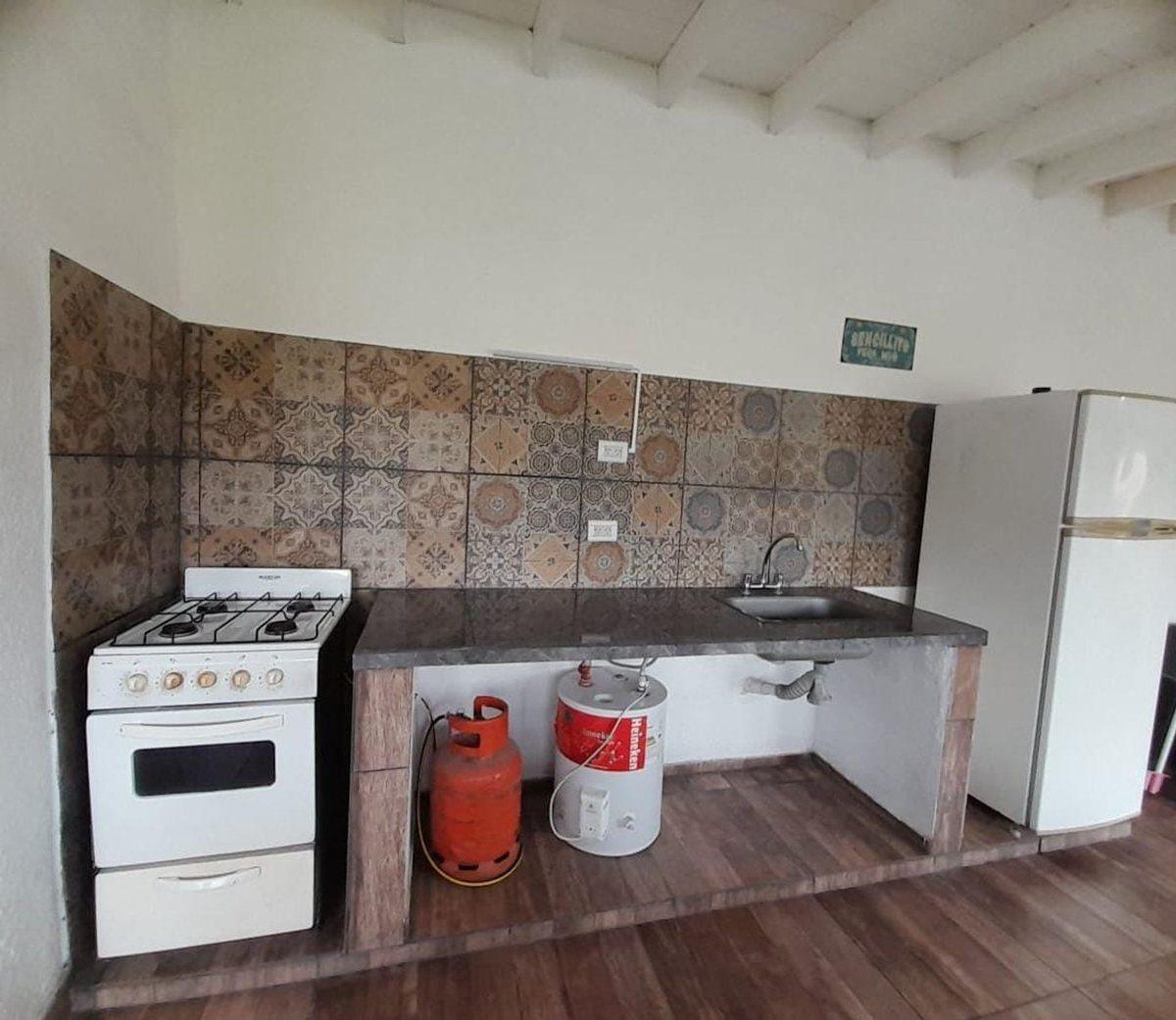 Foto de CASA ESTILO QUINCHO C/PILETA SAN MIGUEL DEL MONTE, imagen 1