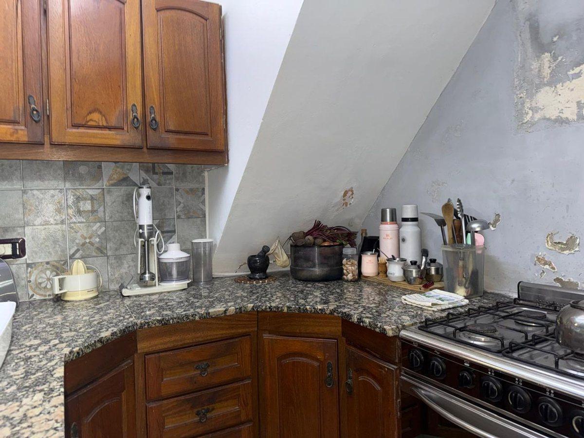 Foto de PH EN VENTA CON COCHERA -LANÚS ESTE, imagen 4