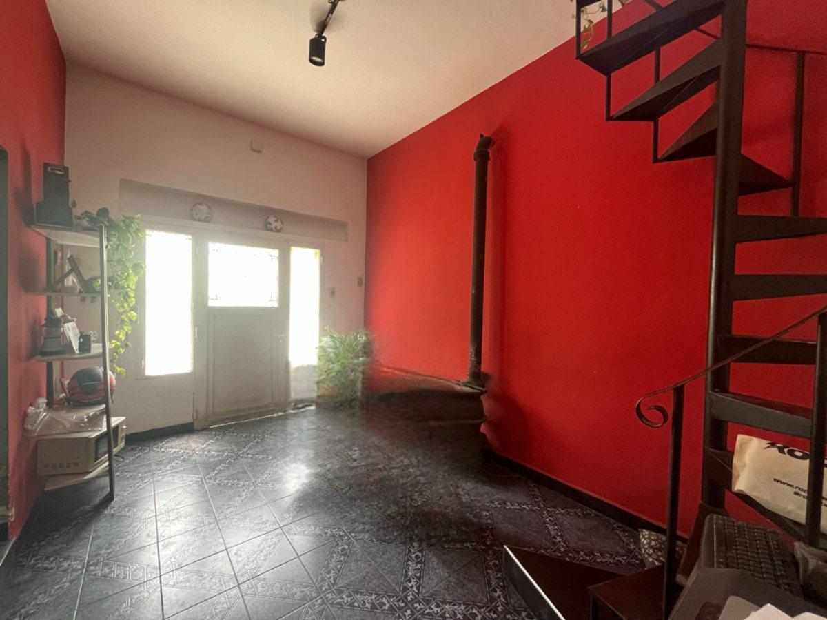 Foto de PH 5 AMBIENTES AL FRENTE CON PATIO – LANÚS OESTE, imagen 4
