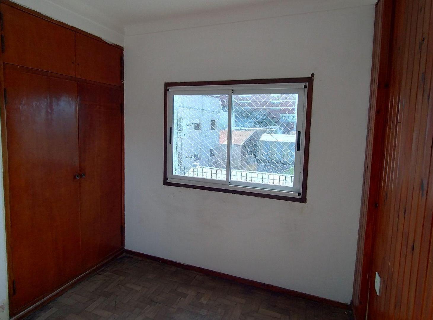 Foto de PH EN VENTA 3 AMB. (AMPLIOS) EN LANUS O., imagen 4