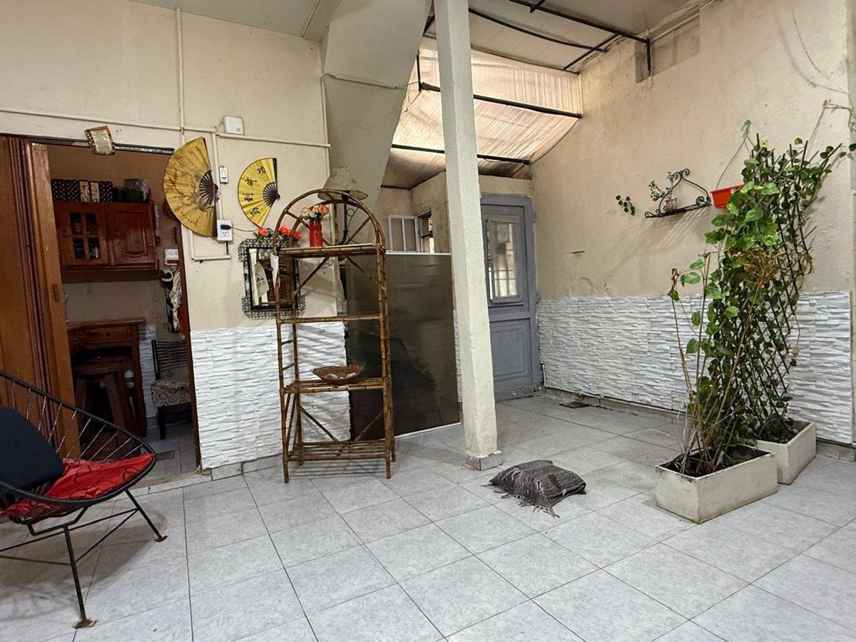 Foto de PH EN VENTA-3 AMBTES.-70 m2 -APTO CRÉDITO-LANÚS, imagen 2